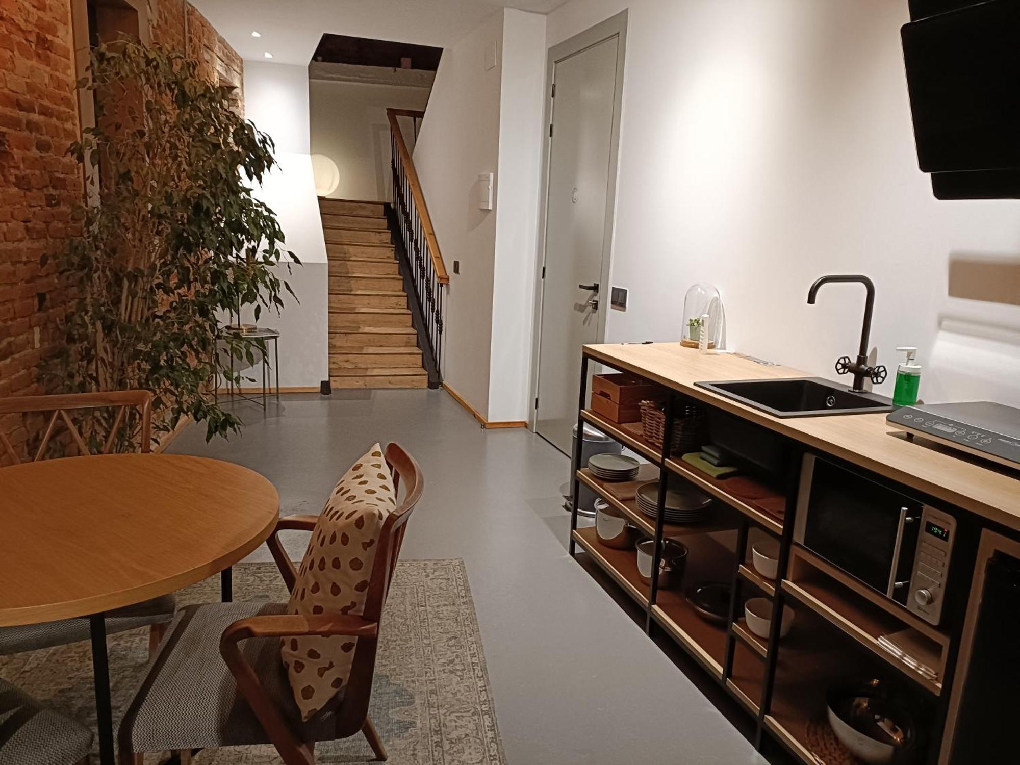 Gasthuis 13 *